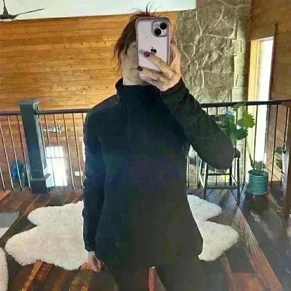 ATHLETA Black Fleece Extra Long Pullover Jacket - Picture 2 of 10